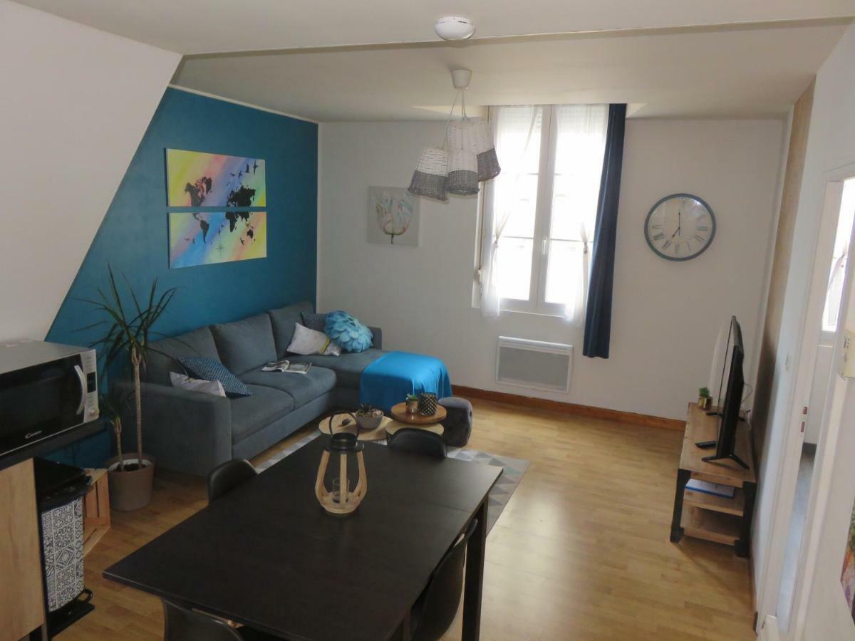 Grand Appartement Chaleureux 图阿尔 外观 照片
