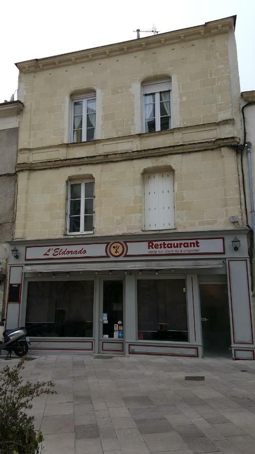 Grand Appartement Chaleureux 图阿尔 外观 照片